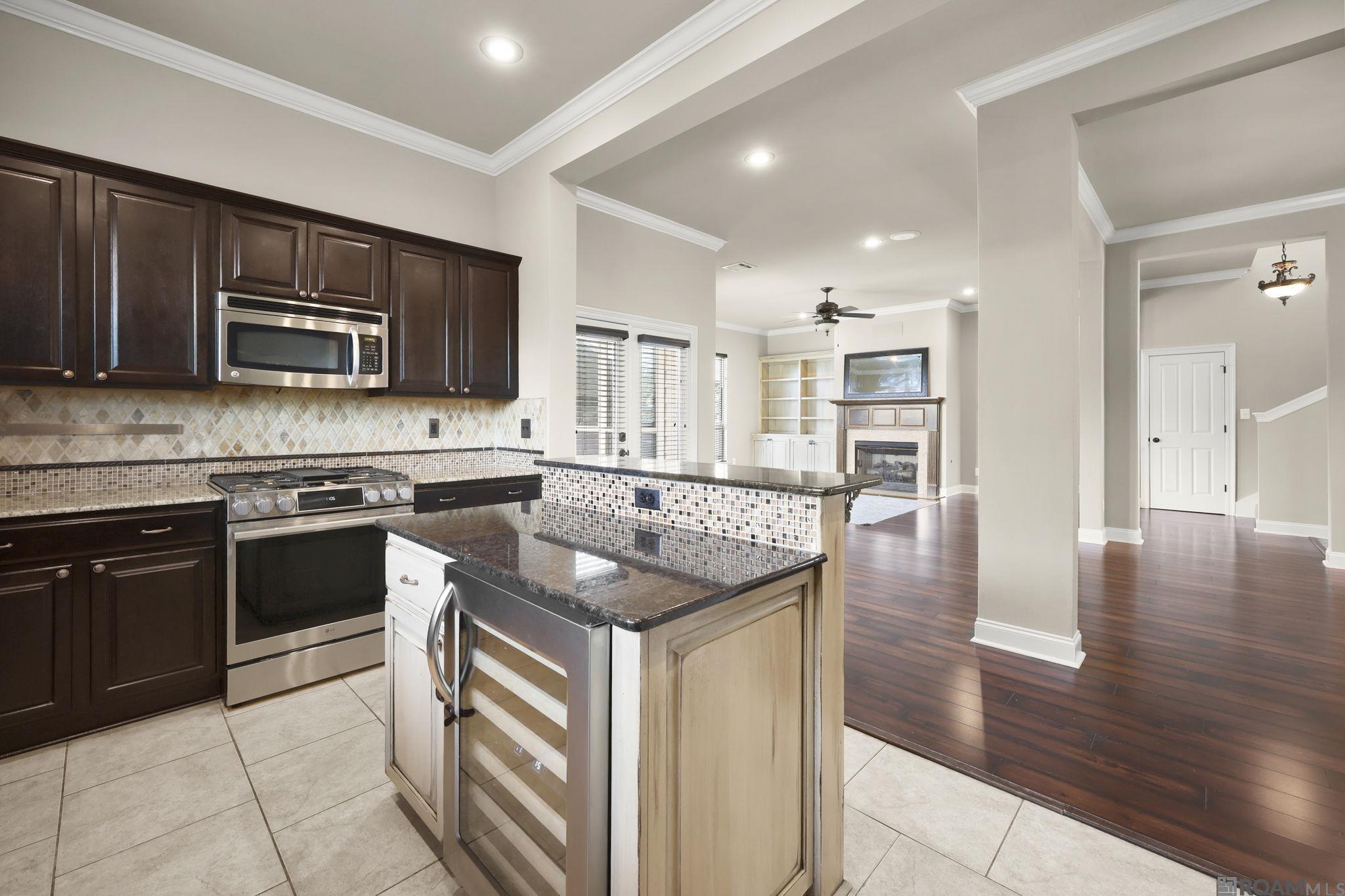 Photo 1 of 38 — 37441 Amalfi Dr, Prairieville, LA 70769