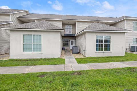 Townhouse For Sale - 43215 Creek Circle #JAKE<br/> Hammond, LA 70403