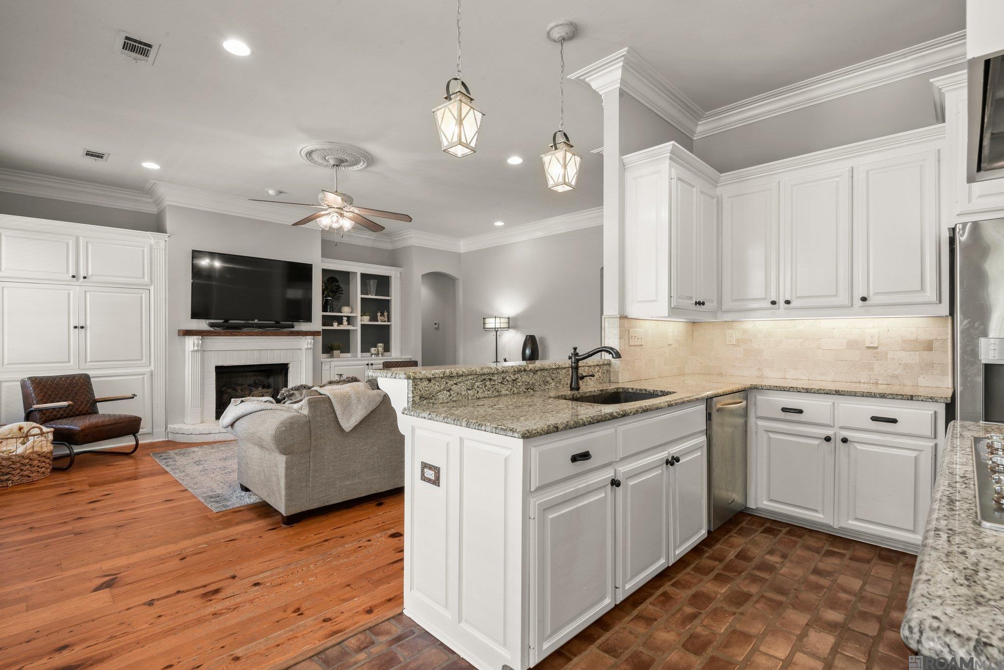 12059 Chester Diez Rd, Gonzales, Louisiana image 9
