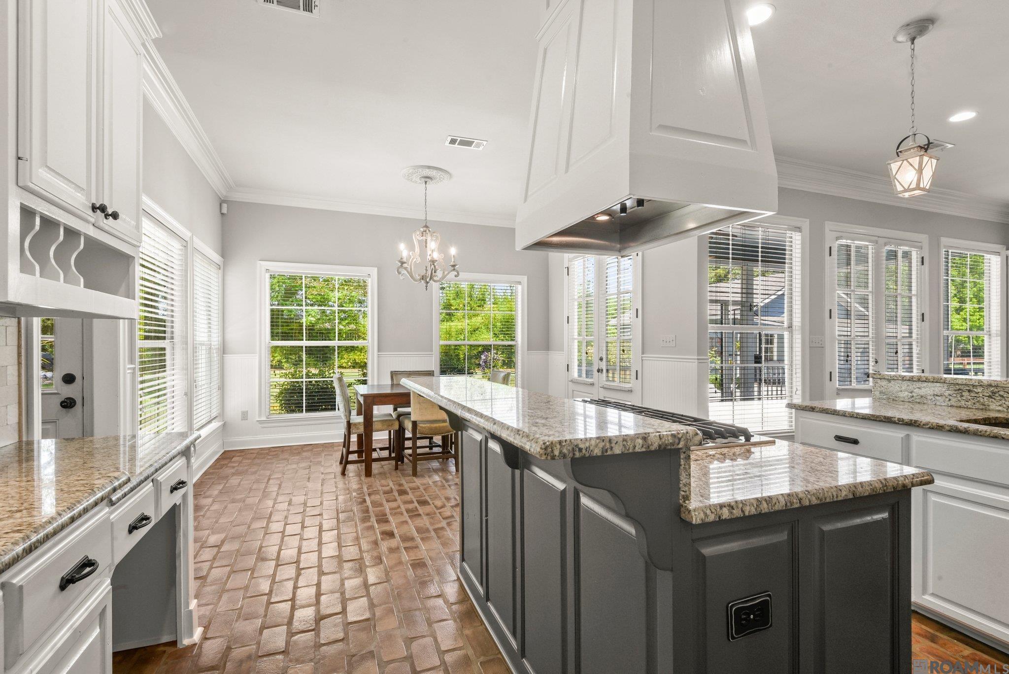 12059 Chester Diez Rd, Gonzales, Louisiana image 12