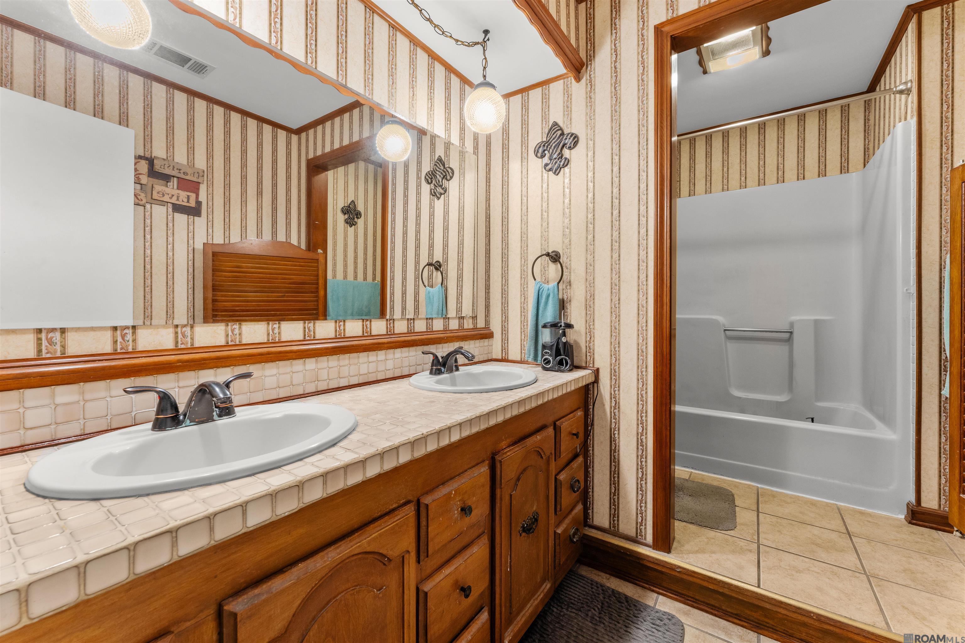 26526 Debra Dr, Denham Springs, Louisiana image 26