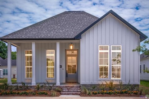 Homes For Sale - 7517 Mcmahon Dr<br/> Baton Rouge, LA 70817