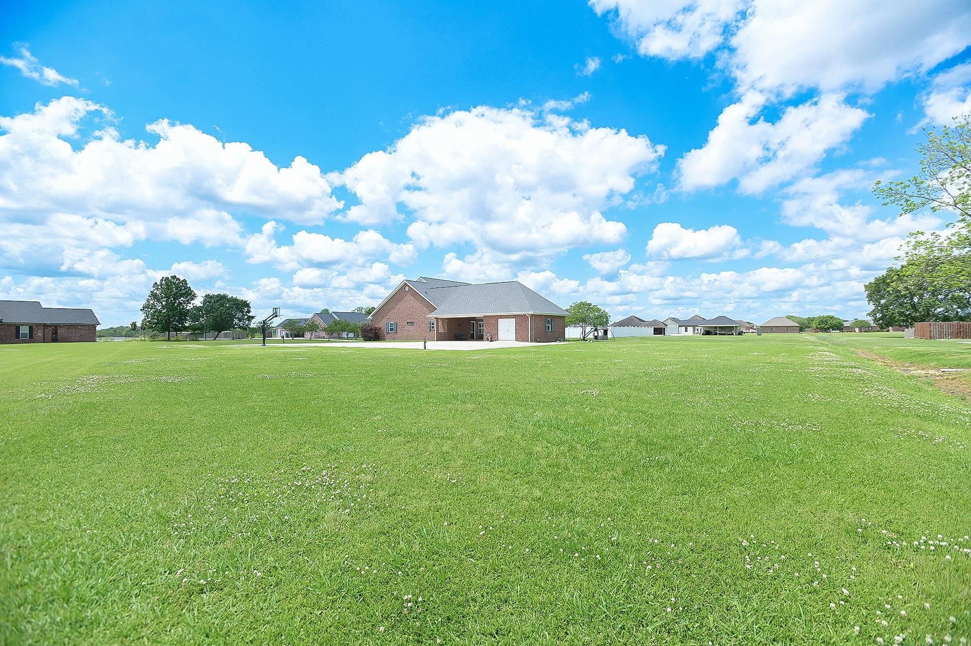 2402 Southdown Drive, Thibodaux, Louisiana image 17