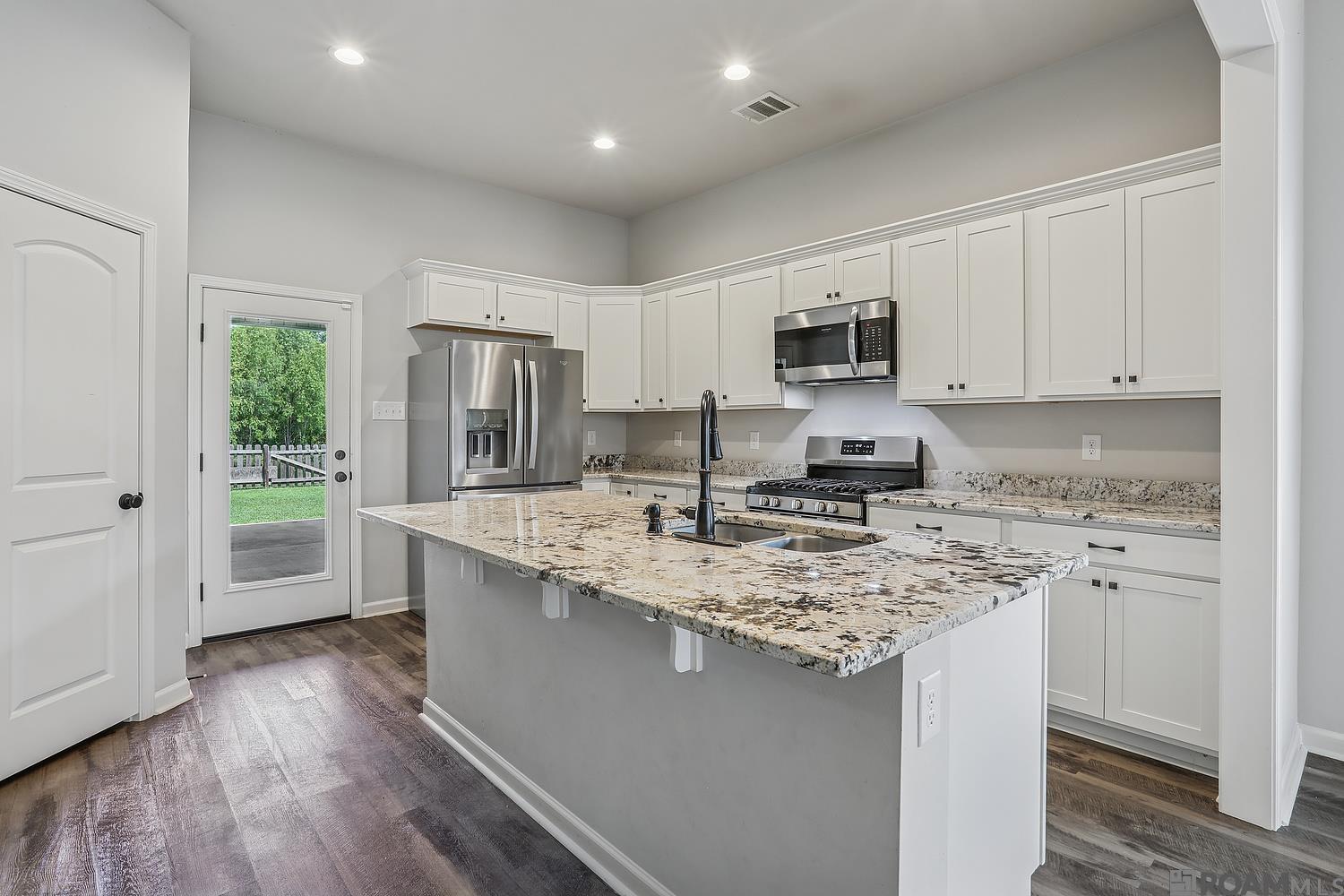 1220 Shadow Bluff Dr, Baton Rouge, Louisiana image 5