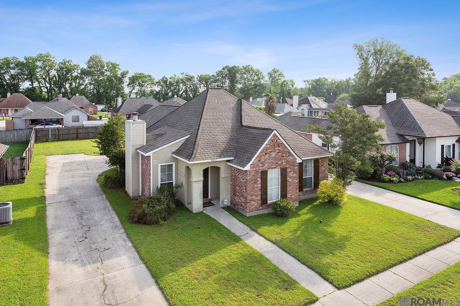 9527 Greenchase Dr, Baton Rouge, Louisiana image 2