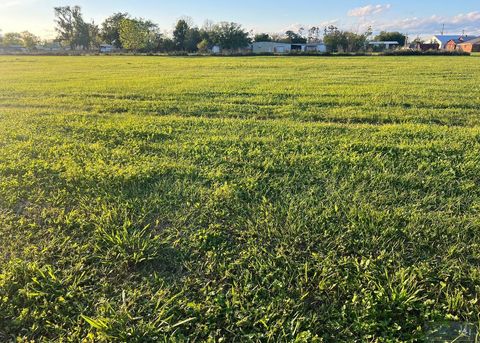 Vacant Land For Sale - 1413 Bayou Gardens Boulevard<br/> Houma, LA 70364