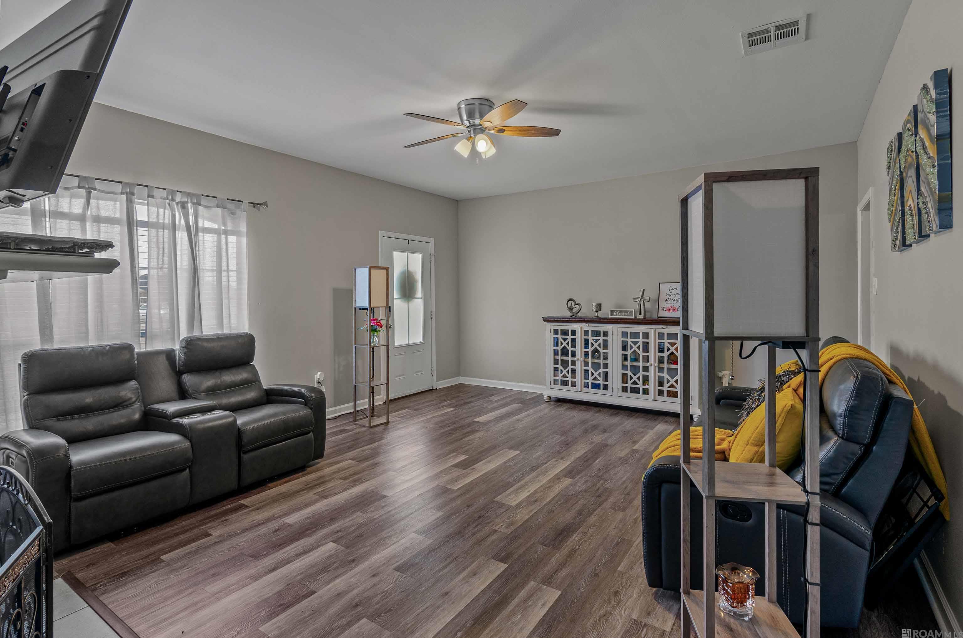 5115 Salinger Dr, Darrow, Louisiana image 8
