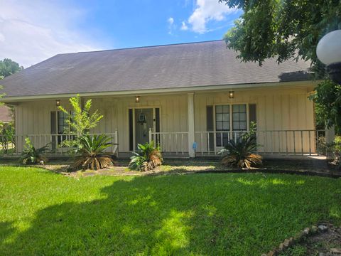 Homes For Sale - 10334 Sunny Cline Dr<br/> Baton Rouge, LA 70814