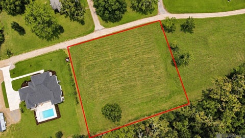 Vacant Land For Sale - LOT B-3-C Rivault Ln<br/> Ascension County, Prairieville, LA 70769