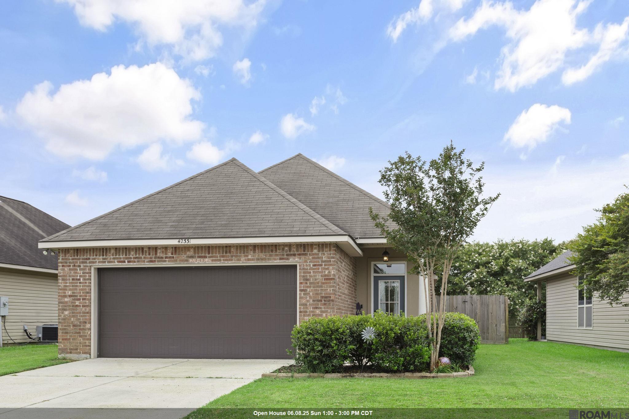 42331 Cedarstone Ave, Prairieville, Louisiana image 1