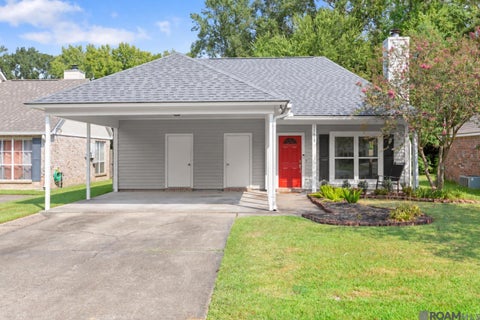 Homes For Sale - 17613 Barrett Ln<br/> Baton Rouge, LA 70817