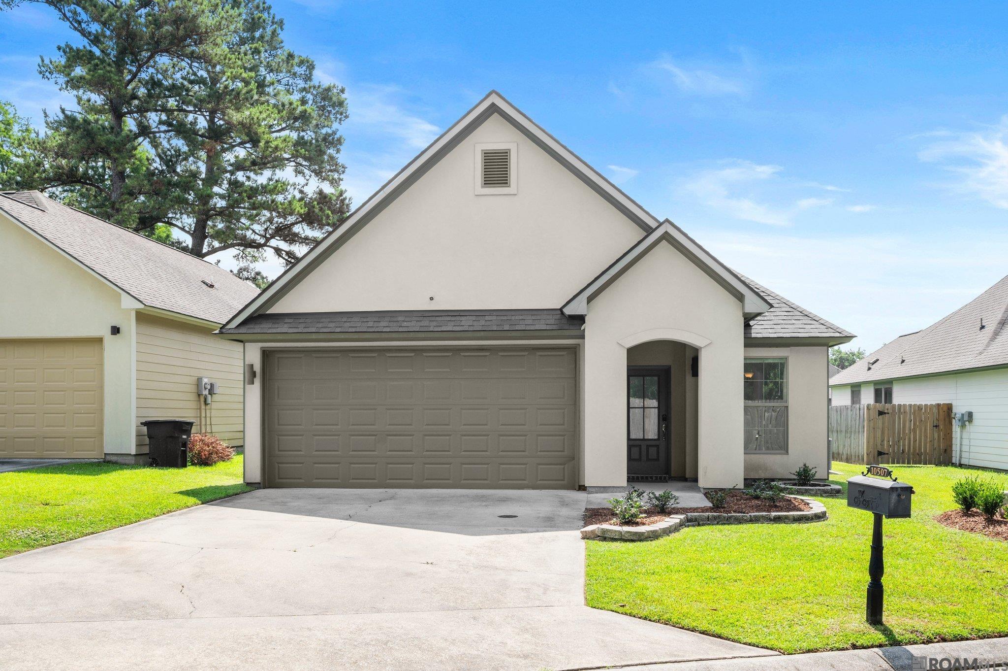 10507 Grace Ln, Baton Rouge, Louisiana image 1