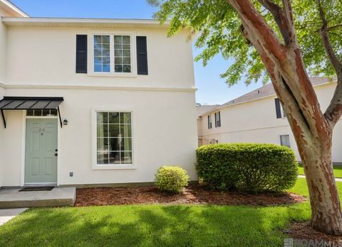 Condo For Sale - 4000 Lake Beau Pre Blvd #64<br/> Baton Rouge, LA 70820