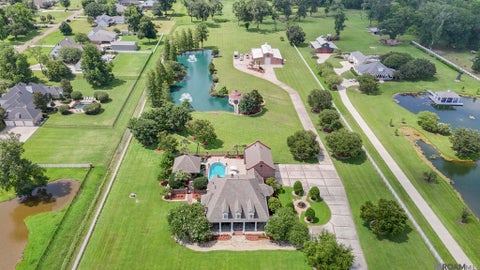 Homes For Sale - 40322 Loosemoore Road<br/> Gonzales, LA 70737