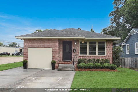 Homes For Sale - 545 Moore St<br/> Baton Rouge, LA 70806