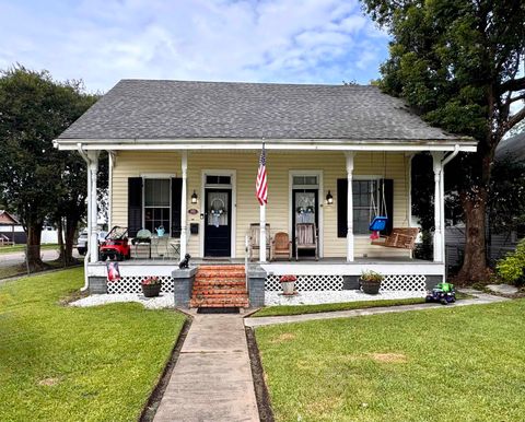 Homes For Sale - 922 Fourth St<br/> Saint Mary County, Morgan City, LA 70380