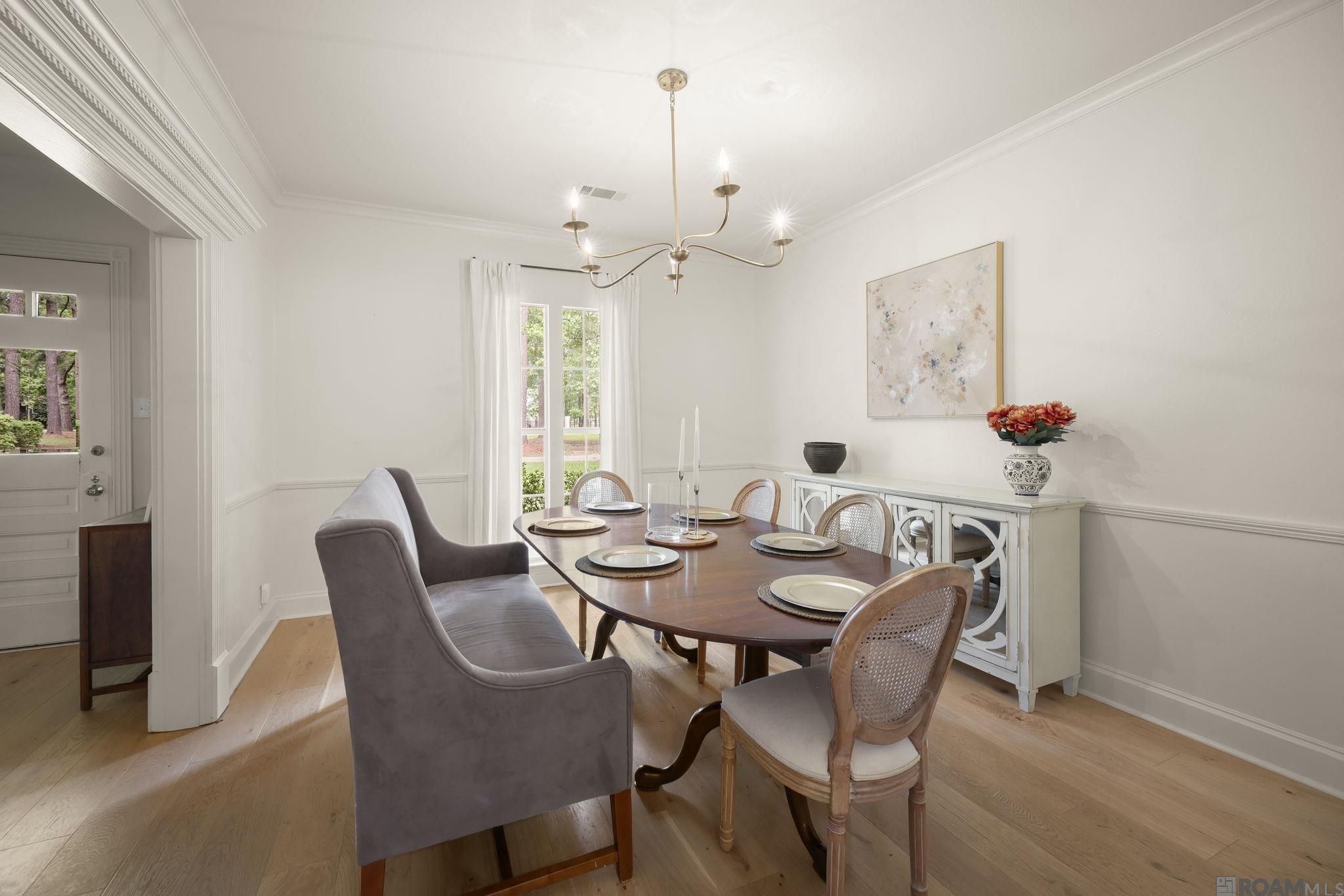 Baton Rouge, Louisiana, 70810, United States, 5 Bedrooms Bedrooms, ,3 BathroomsBathrooms,Residential,Active,2020508