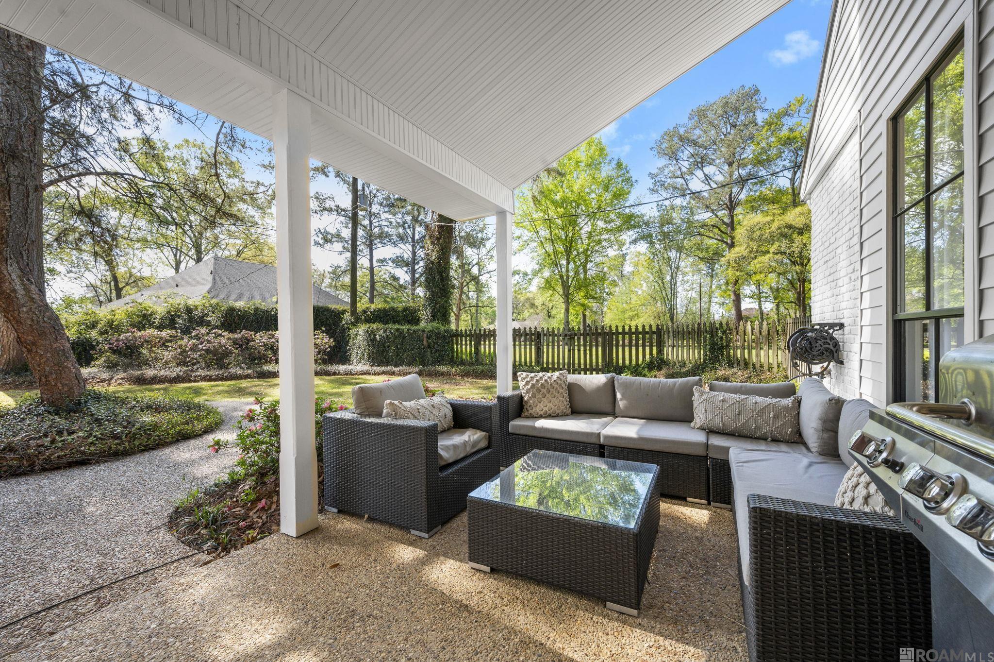 Baton Rouge, Louisiana, 70810, United States, 5 Bedrooms Bedrooms, ,3 BathroomsBathrooms,Residential,Active,2020508