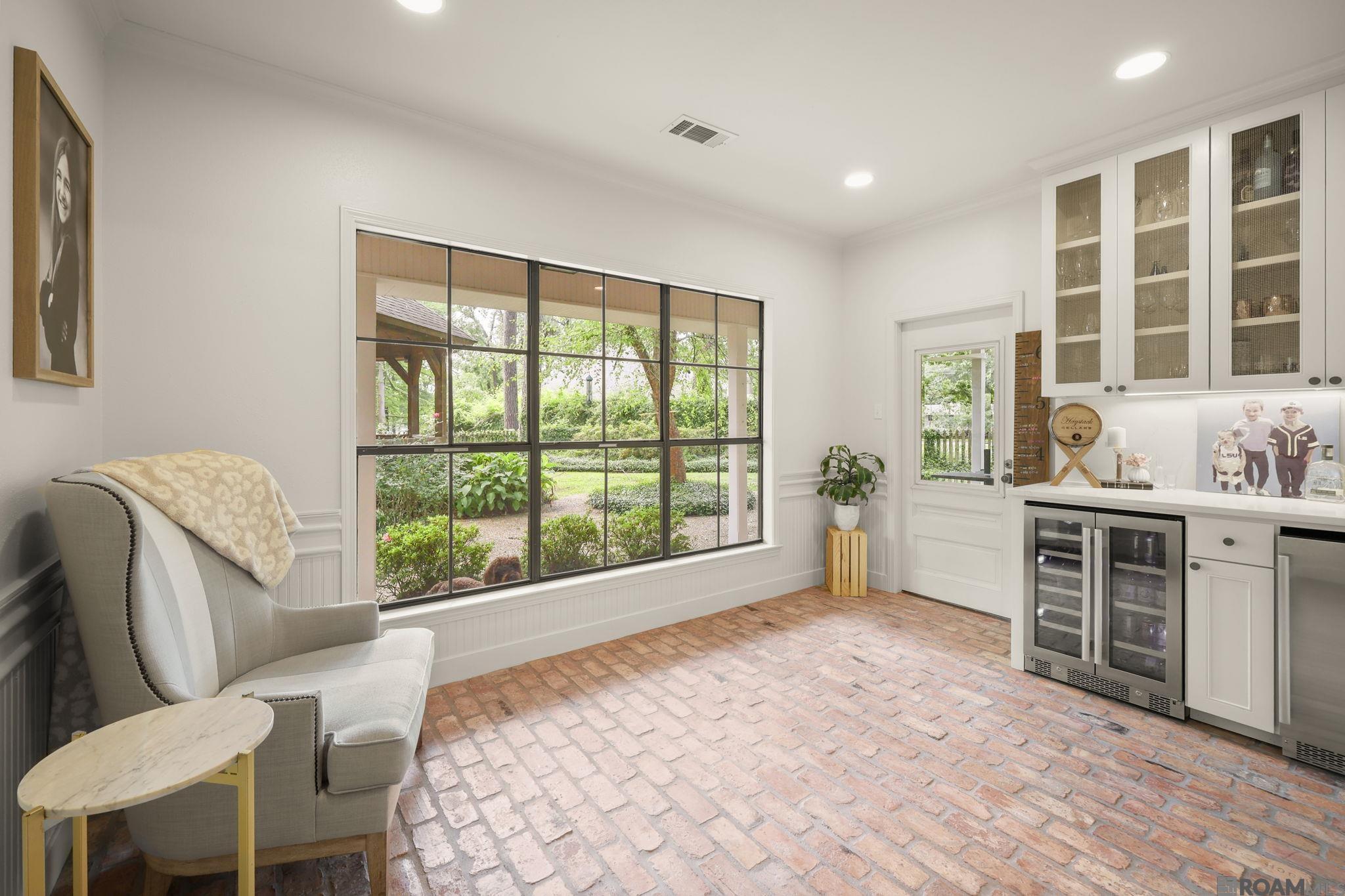 Baton Rouge, Louisiana, 70810, United States, 5 Bedrooms Bedrooms, ,3 BathroomsBathrooms,Residential,Active,2020508