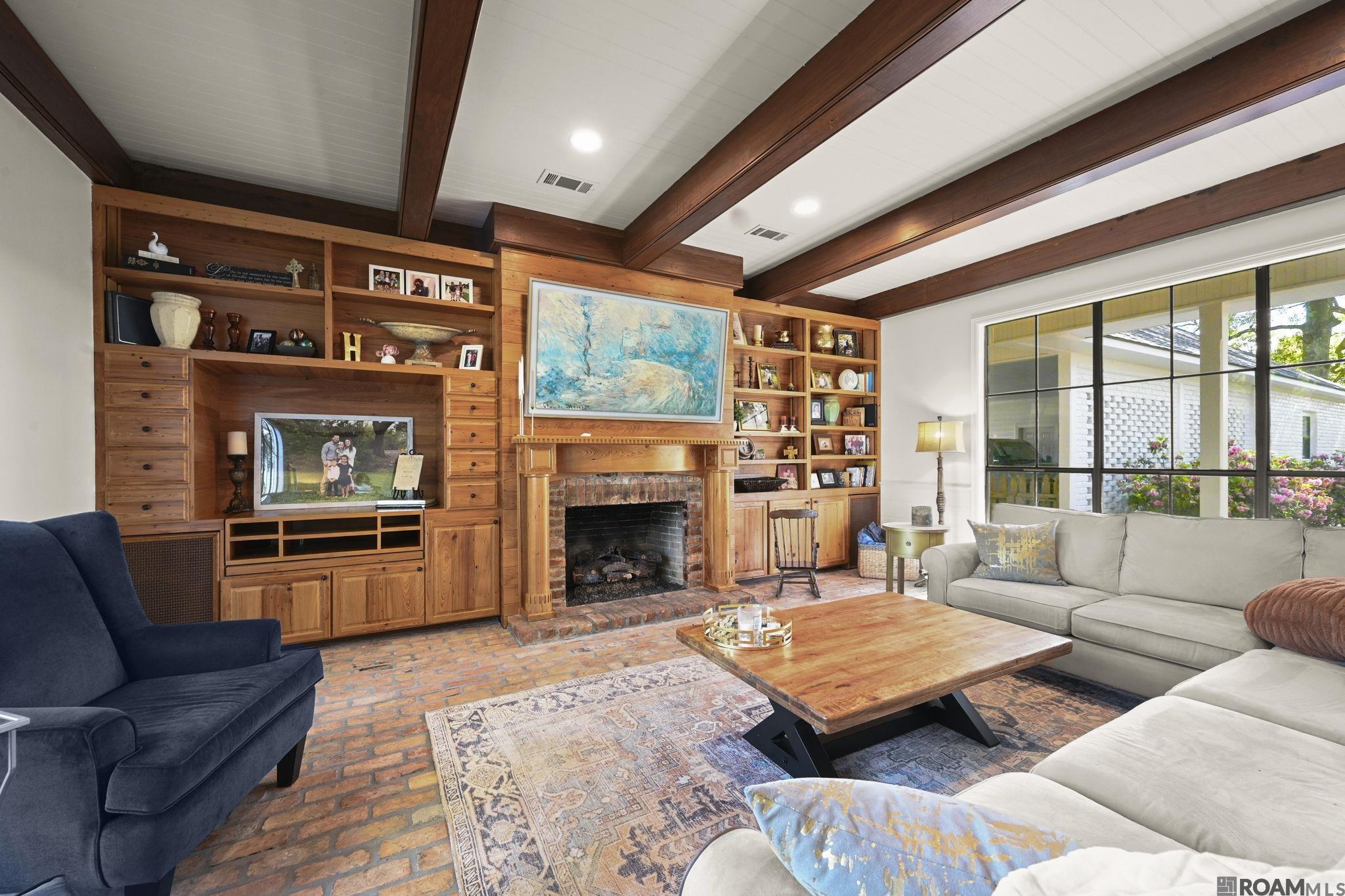 Baton Rouge, Louisiana, 70810, United States, 5 Bedrooms Bedrooms, ,3 BathroomsBathrooms,Residential,Active,2020508