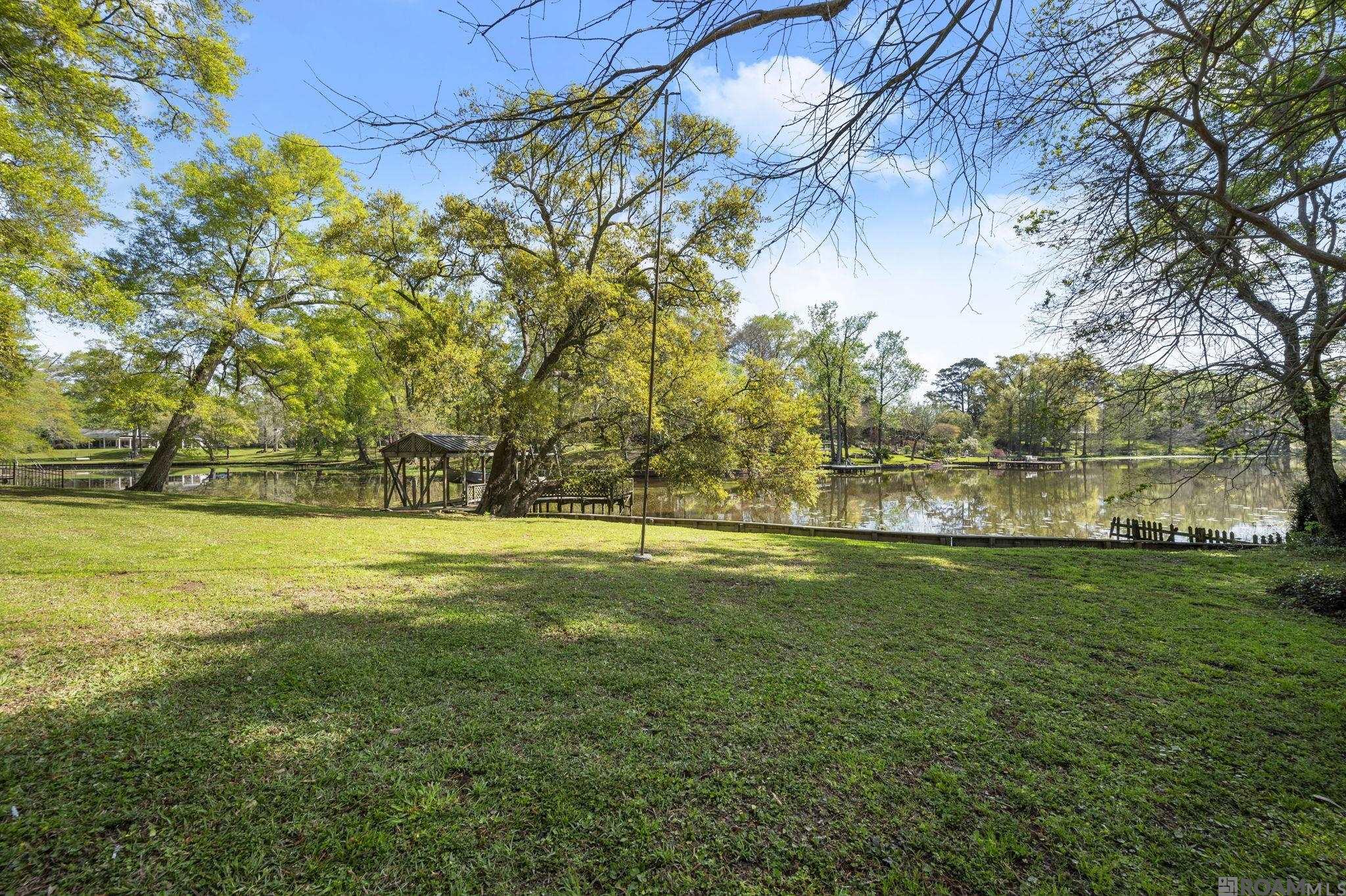 Baton Rouge, Louisiana, 70810, United States, 5 Bedrooms Bedrooms, ,3 BathroomsBathrooms,Residential,Active,2020508