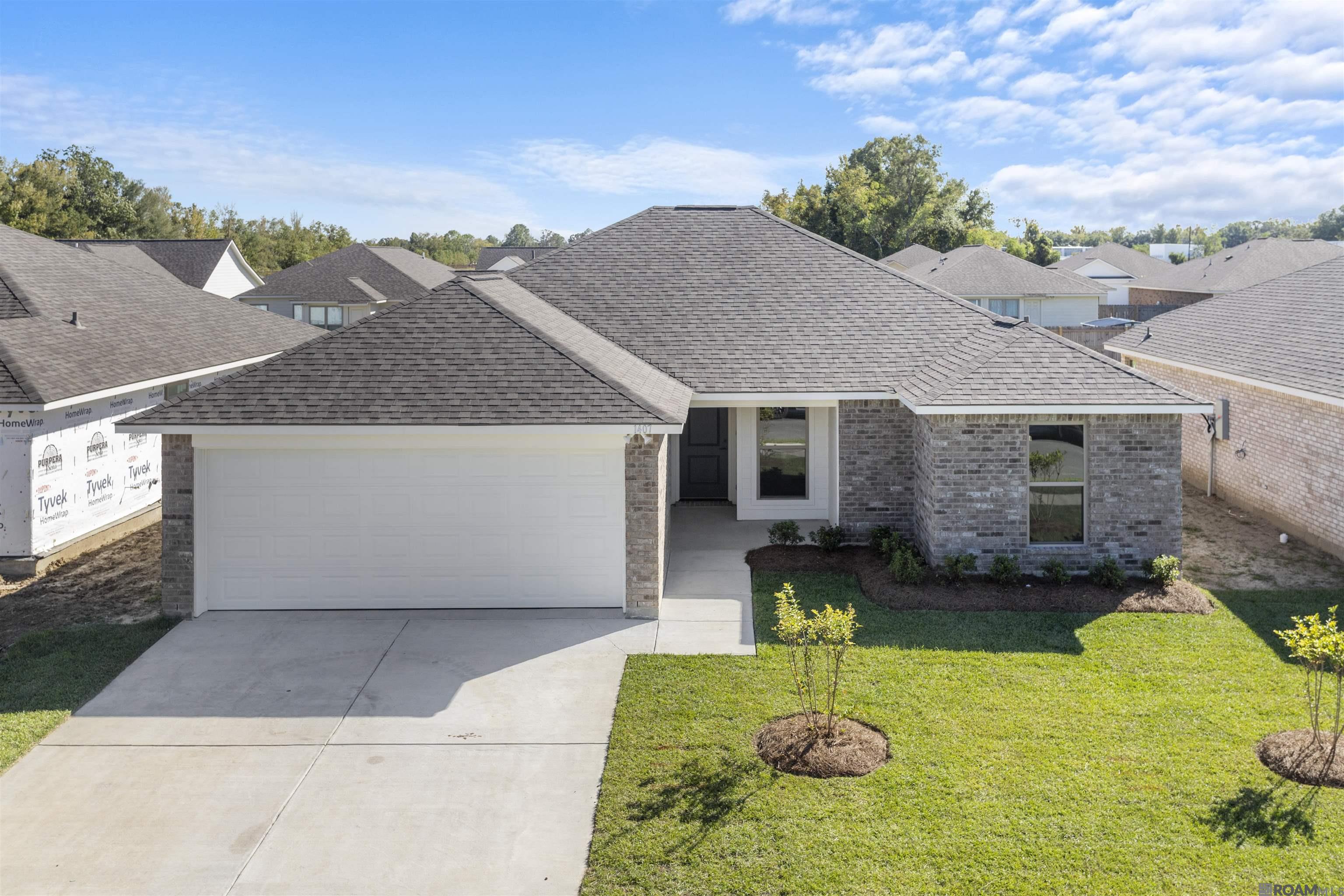 1124 Marlena Meadows Drive, Gonzales, Louisiana image 1