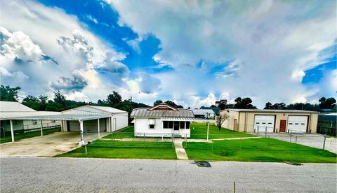 Homes For Sale - 161 Oak D Street<br/> Larose, LA 70373