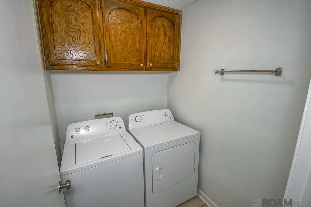 4624 Parkoaks Dr, Baton Rouge, Louisiana image 16
