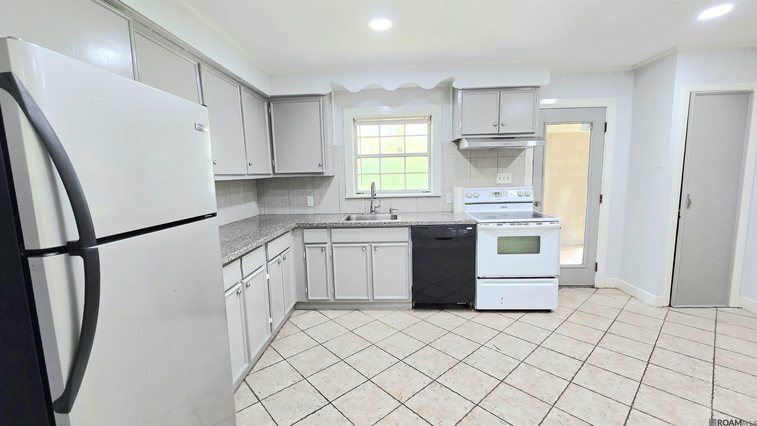 8988 Florida Blvd, Baton Rouge, Louisiana image 4