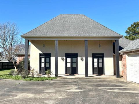 Homes For Sale - 229 Gisele St<br/> Pointe Coupee County, New Roads, LA 70760