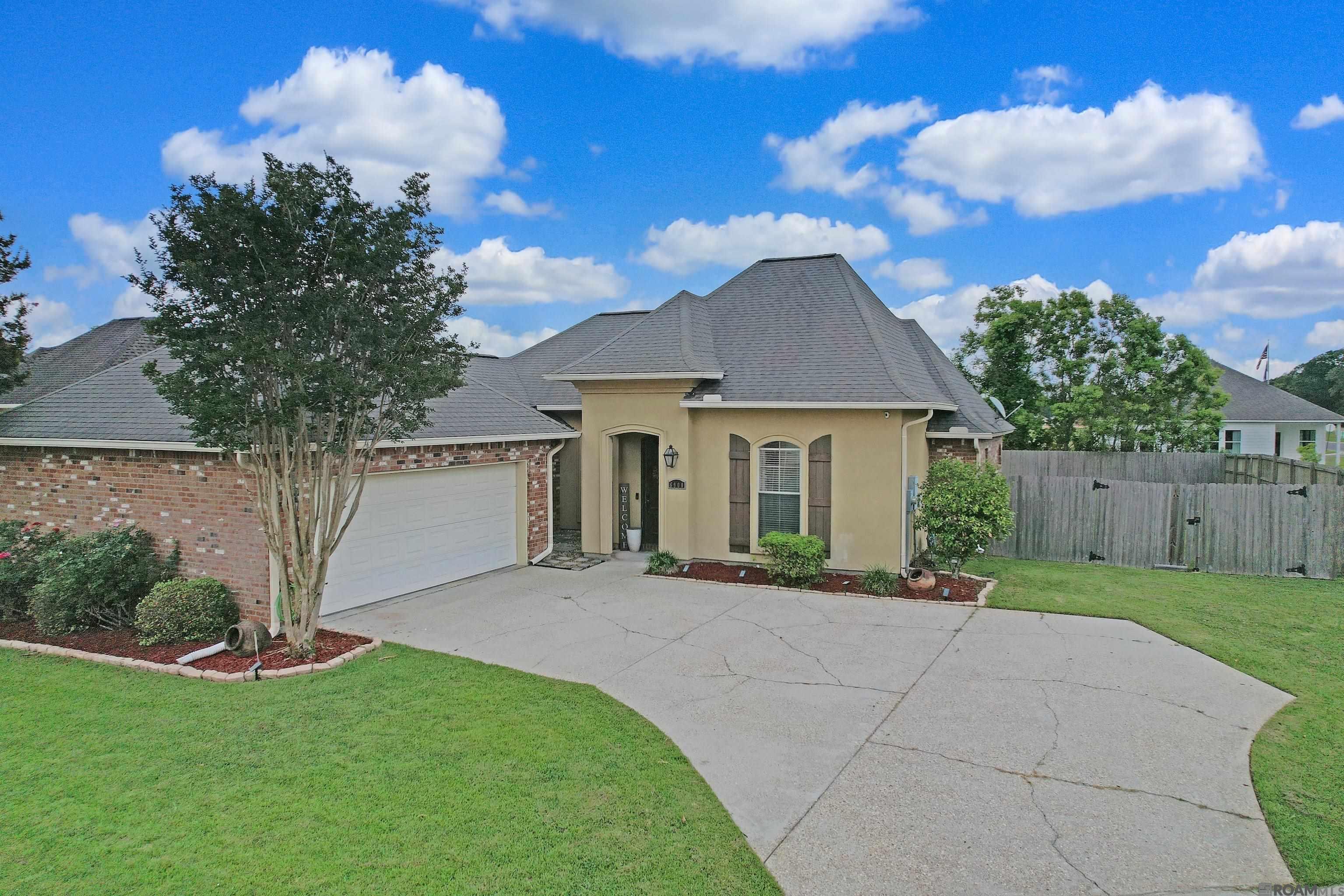 6900 Lakeland Dr, Zachary, Louisiana image 1