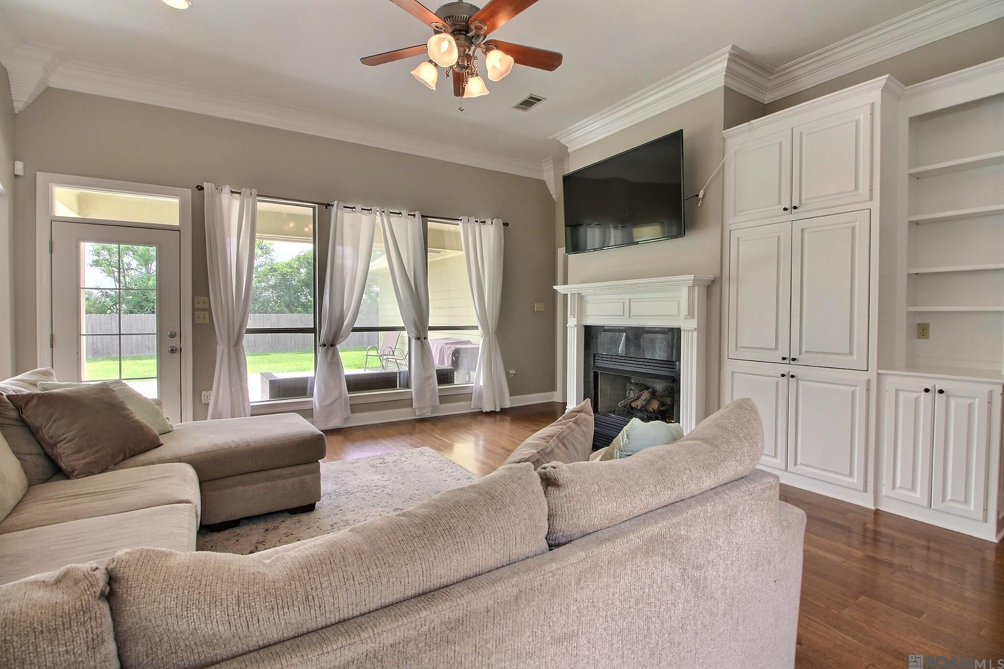 6900 Lakeland Dr, Zachary, Louisiana image 3