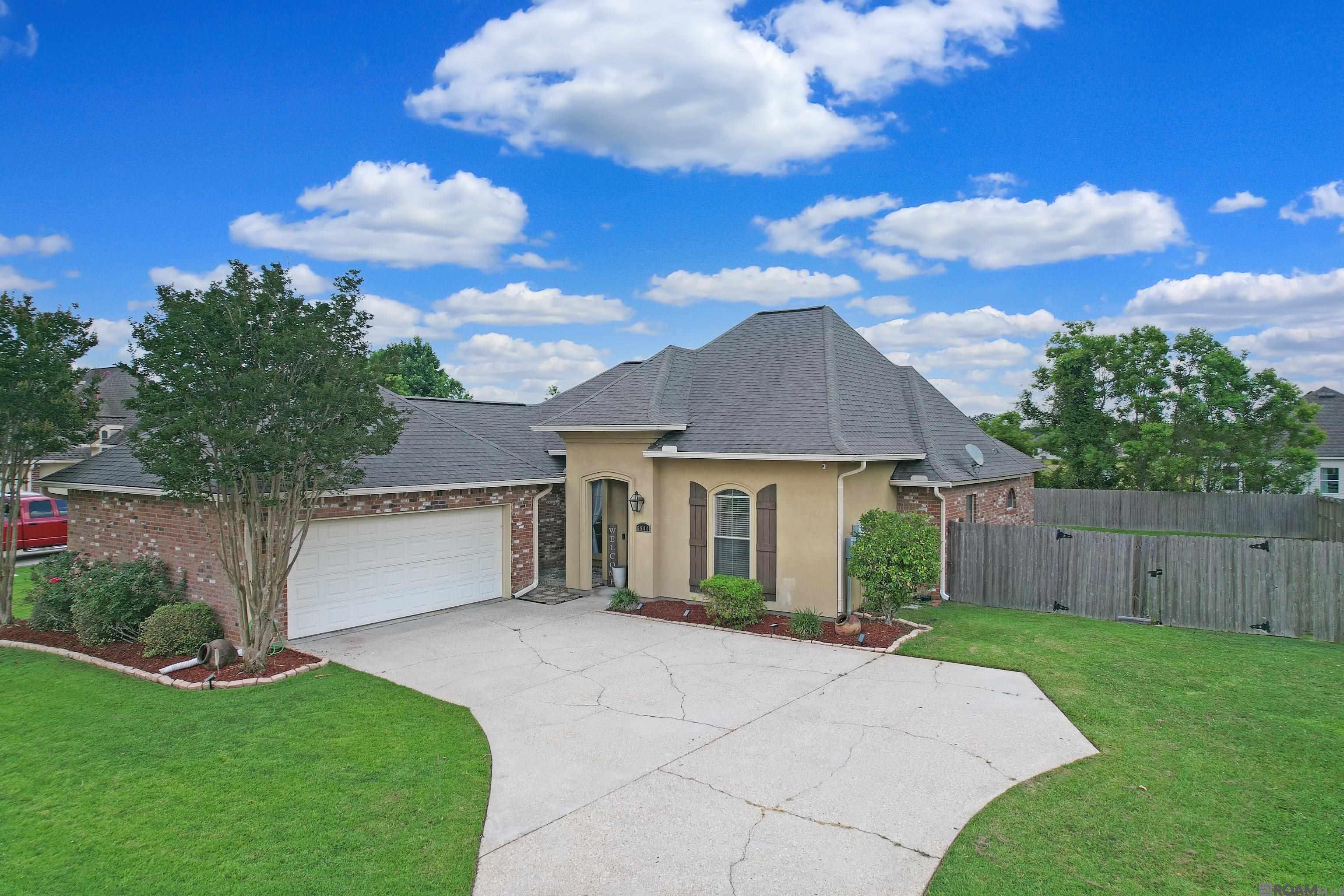 6900 Lakeland Dr, Zachary, Louisiana image 2