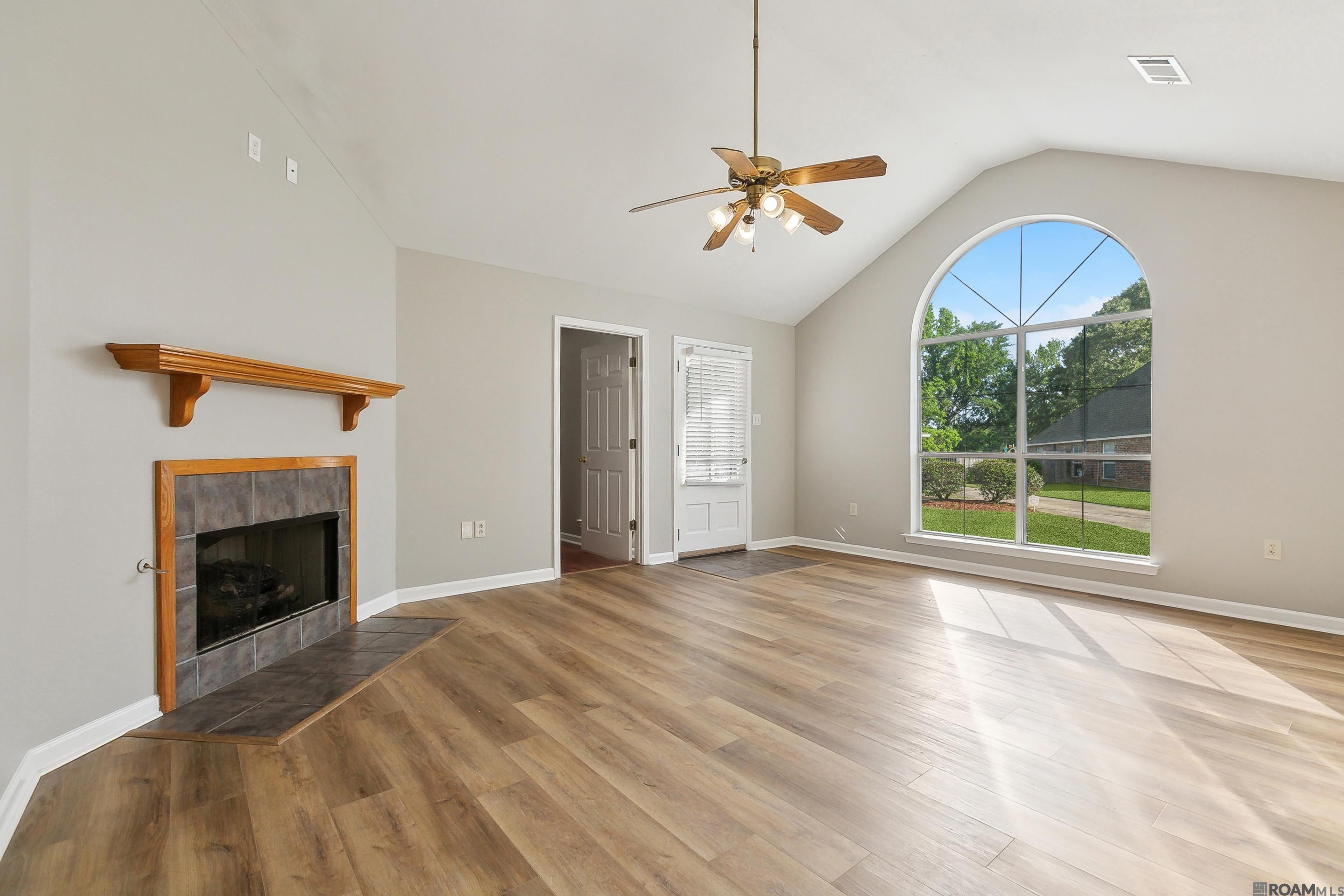 36287 Greenville Ave, Denham Springs, Louisiana image 2