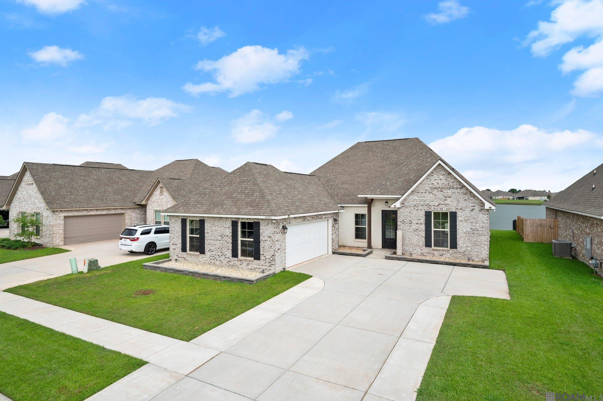 41241 Coastline Ave, Gonzales, Louisiana image 1