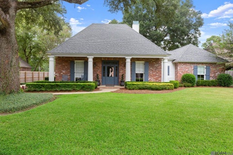 Homes For Sale - 263 Shady Oaks Ct<br/> Baton Rouge, LA 70810