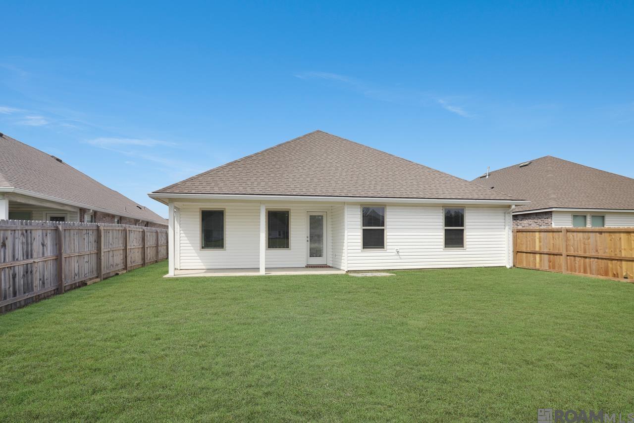 35608 Grovemont Dr, Denham Springs, Louisiana image 23