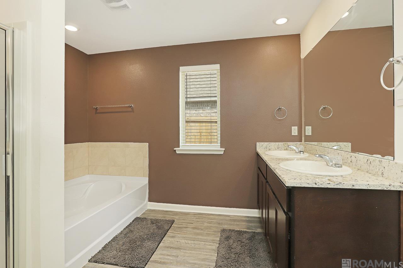 35608 Grovemont Dr, Denham Springs, Louisiana image 12
