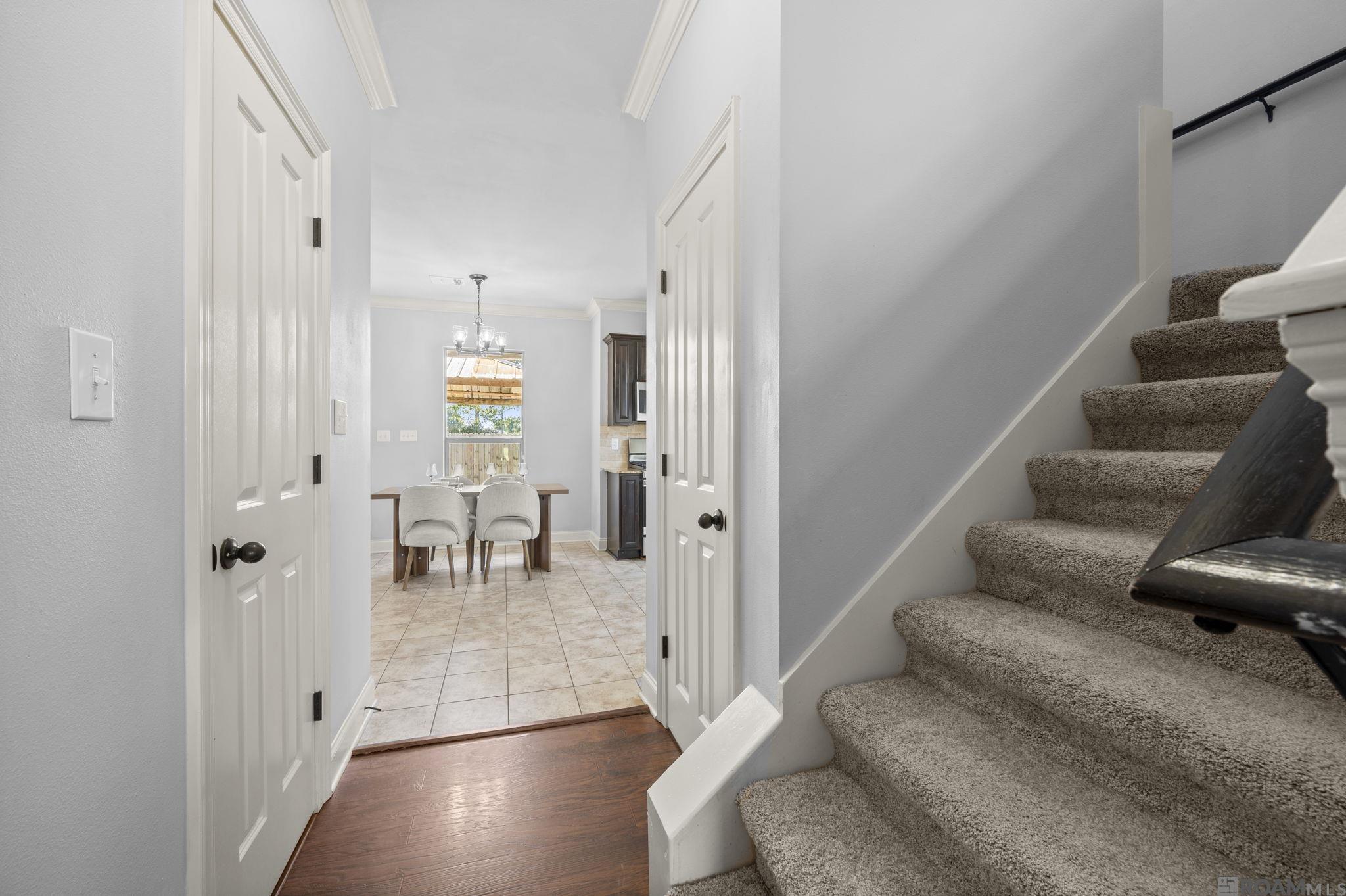 10606 Grace Ln