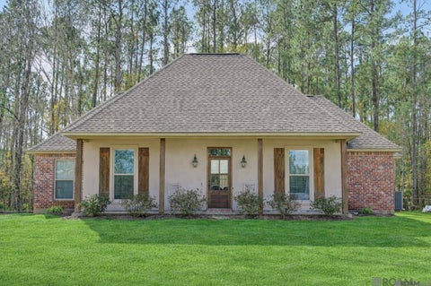 Homes For Sale - 15534 Delmar Ln<br/> Walker, LA 70785