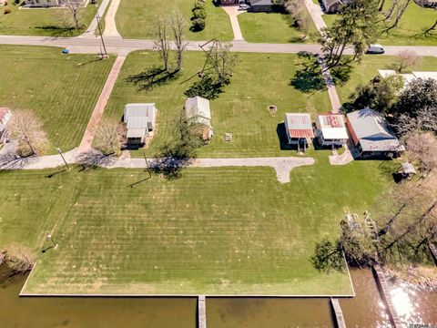 Vacant Land For Sale - 8049 Island Rd<br/> Ventress, LA 70783