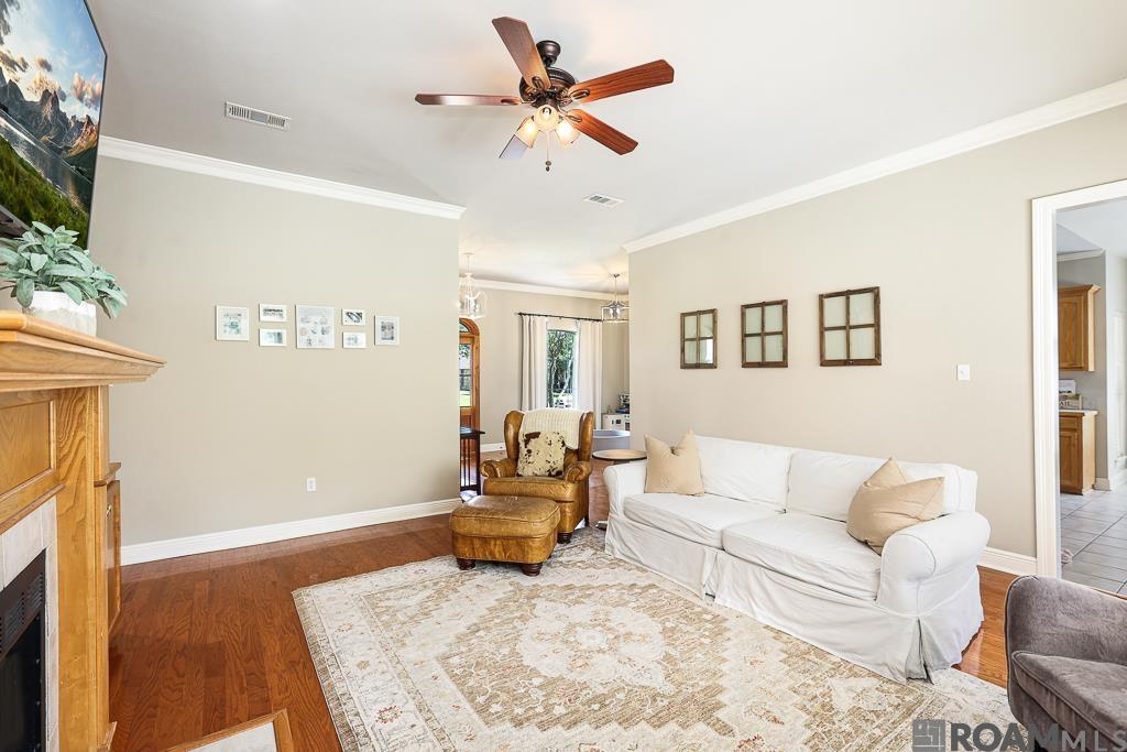 36457 Manchac Crossing Ave, Prairieville, Louisiana image 5