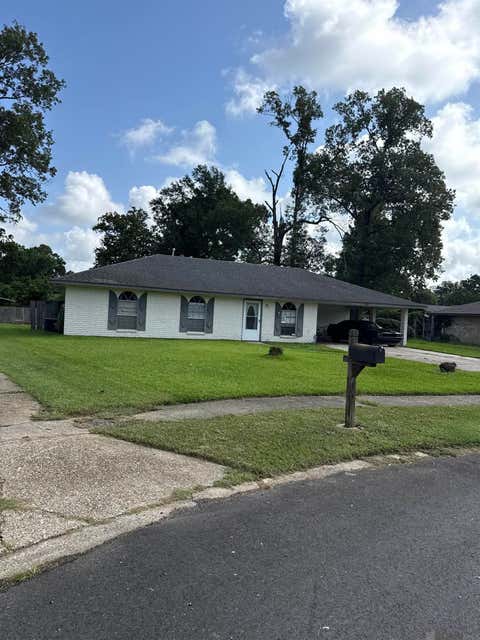 Homes For Sale - 9627 Scotswood Dr<br/> Baton Rouge, LA 70818