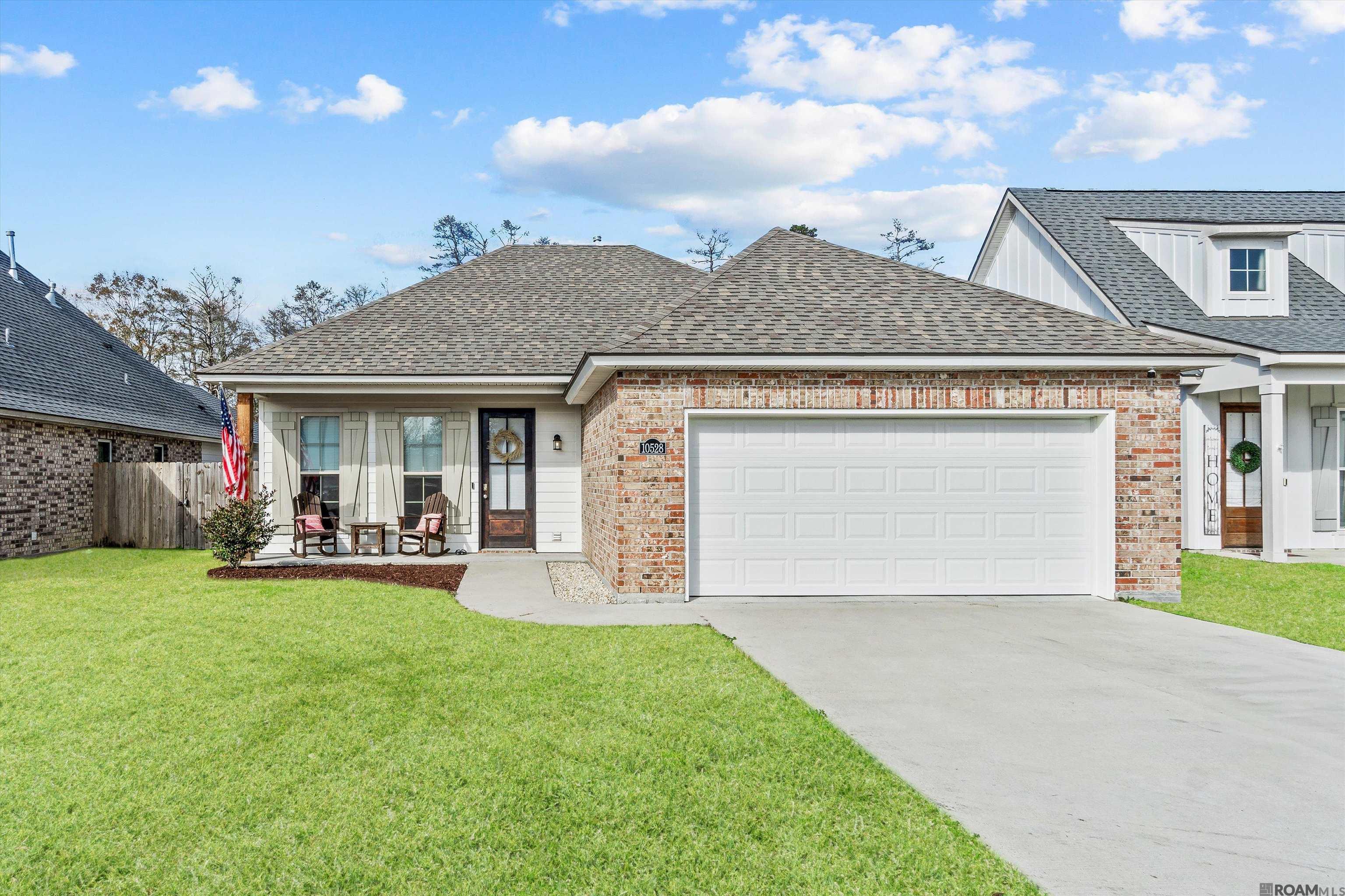 10528 Highland Lakes Dr, Denham Springs, Louisiana image 2