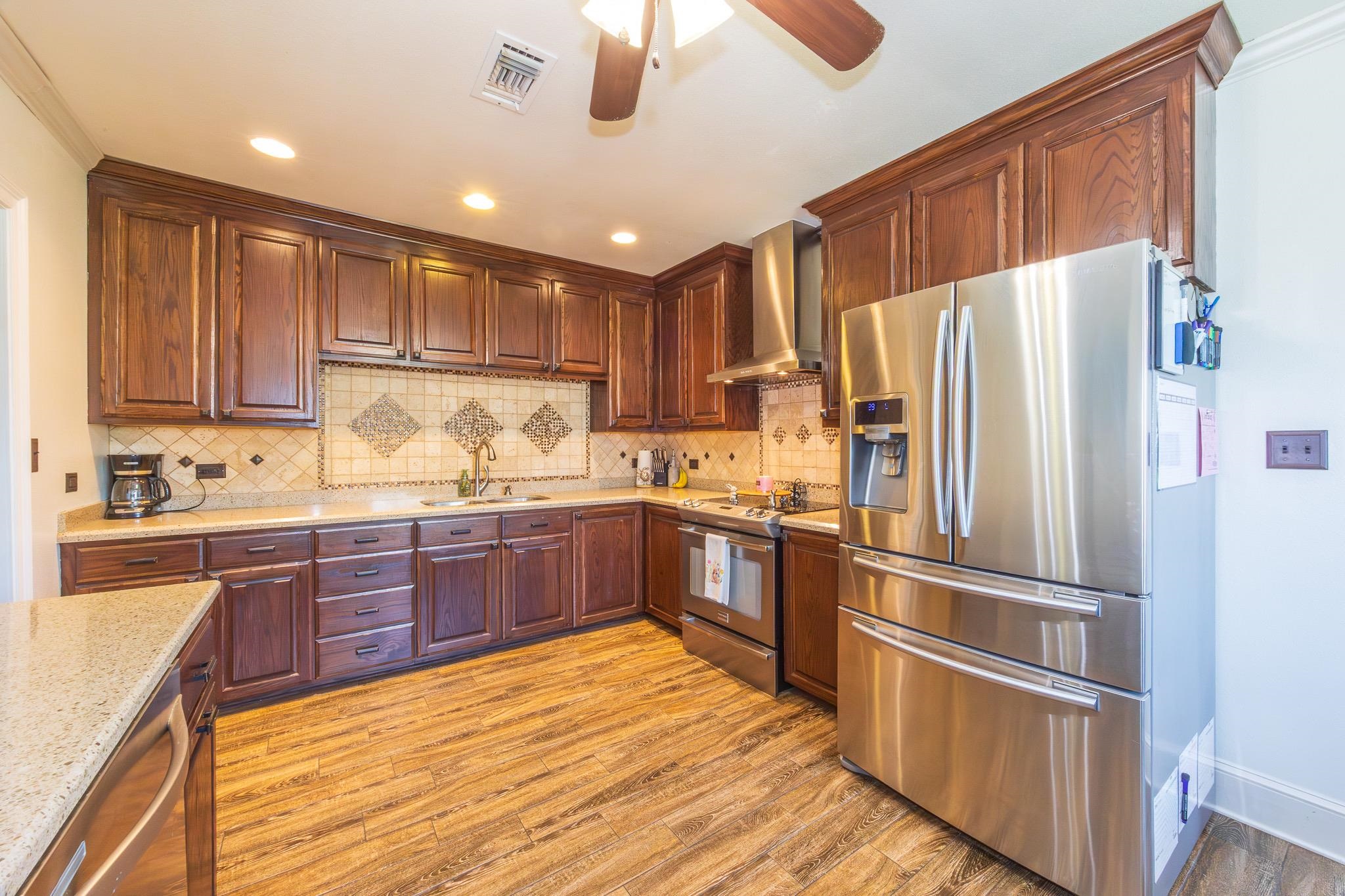 255 West 24th Street, Larose, Louisiana image 5