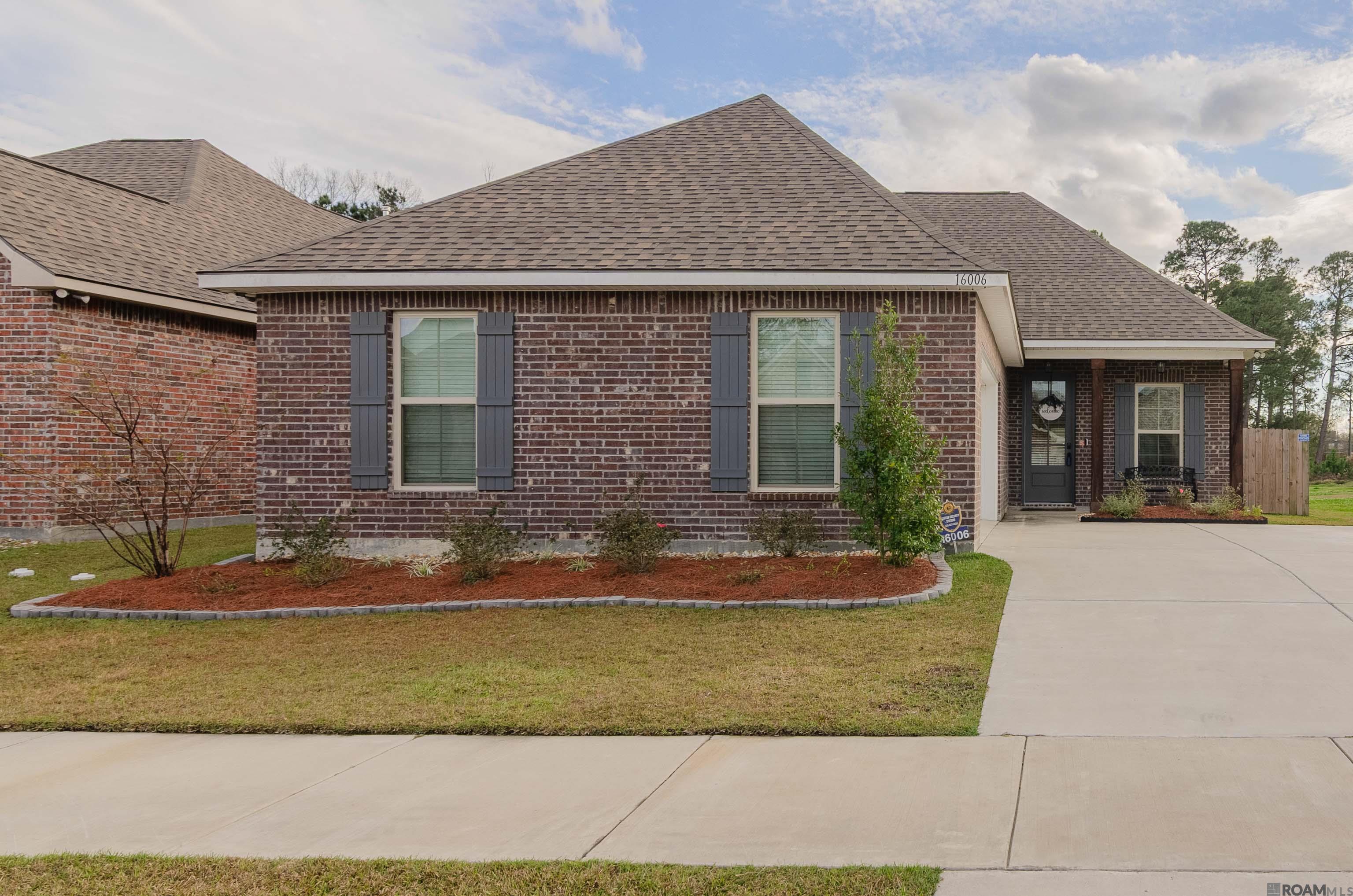 16006 Knoll Creek Ave