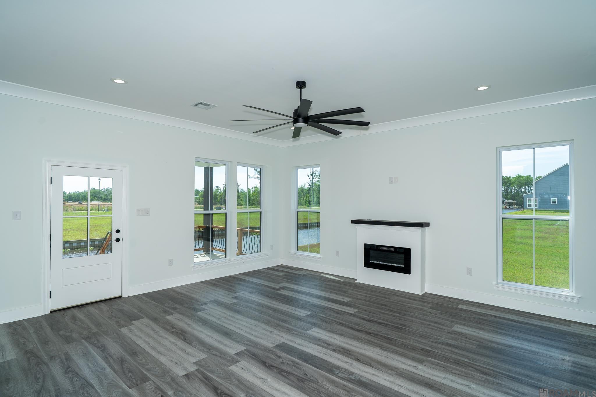 12854 N St Croix Ct, Maurepas, Louisiana image 4