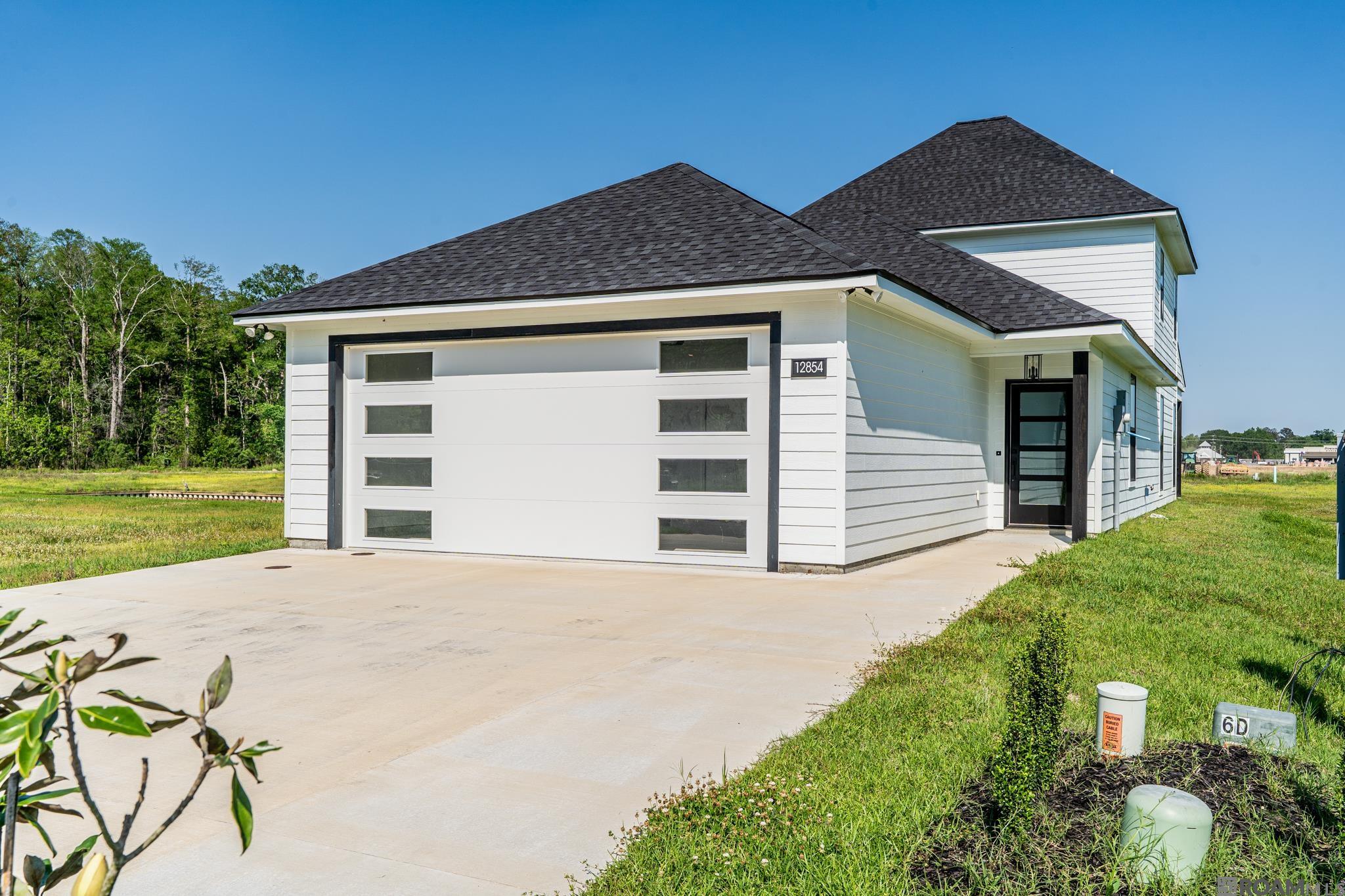 12854 N St Croix Ct, Maurepas, Louisiana image 1