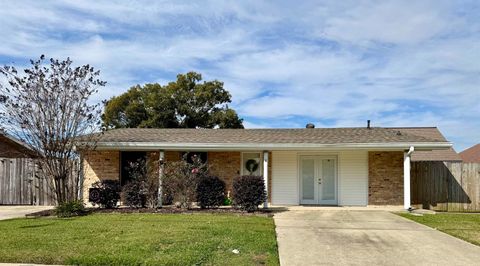 Apartment For Sale - 811 Belanger St<br/> Saint Mary County, Morgan City, LA 70380