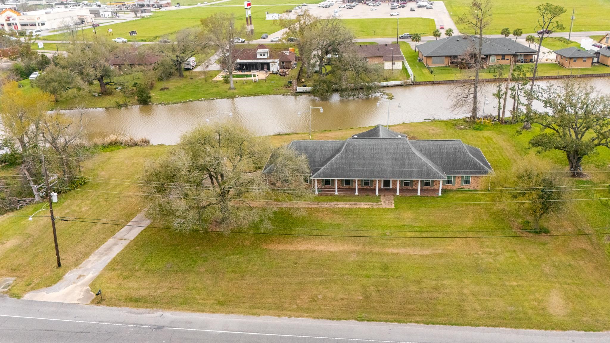 9473 East Main Street, Houma, Louisiana image 4